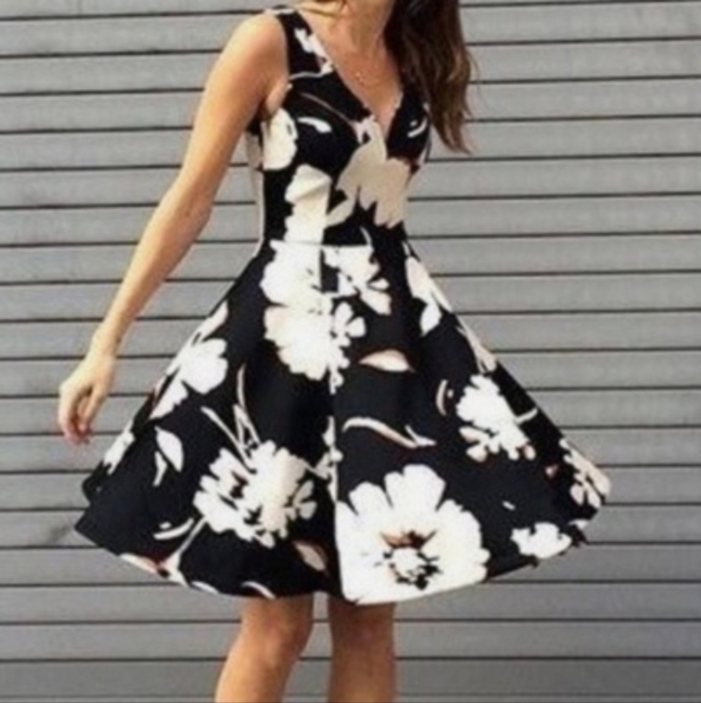 Anthropologie Maeve Amory Scuba Fit & Flare Dress Size 6